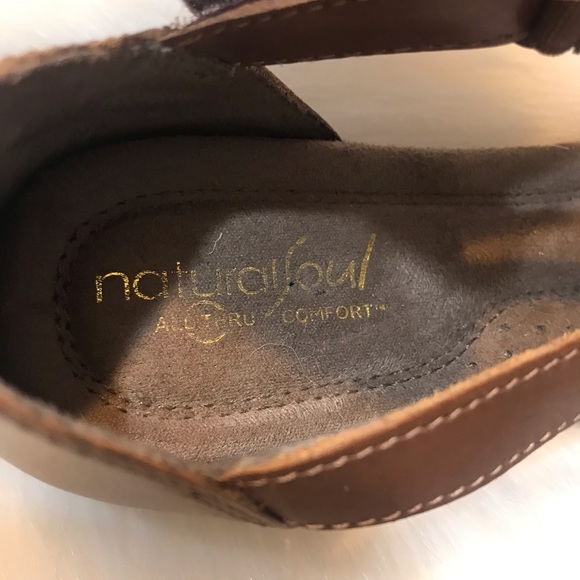 Natural Soul All Thru Comfort ⚜️ Brown Leather Gylo Sandals - Picture 9 of 10